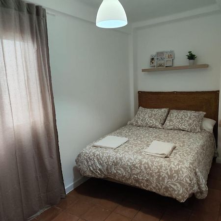 Vts Los Remedios Appartement Sevilla Buitenkant foto