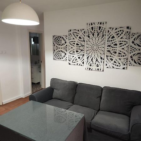 Vts Los Remedios Appartement Sevilla Buitenkant foto