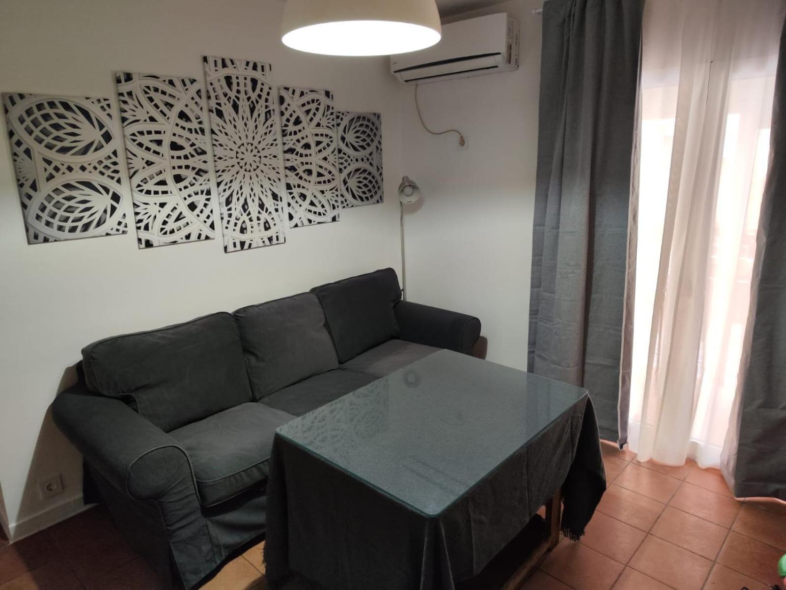 Vts Los Remedios Appartement Sevilla Buitenkant foto